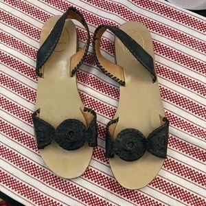 Jack Rogers Sandal,9 1/2,Black leather,Very Slightly Worn,Rubber Sole,1/2”Heel